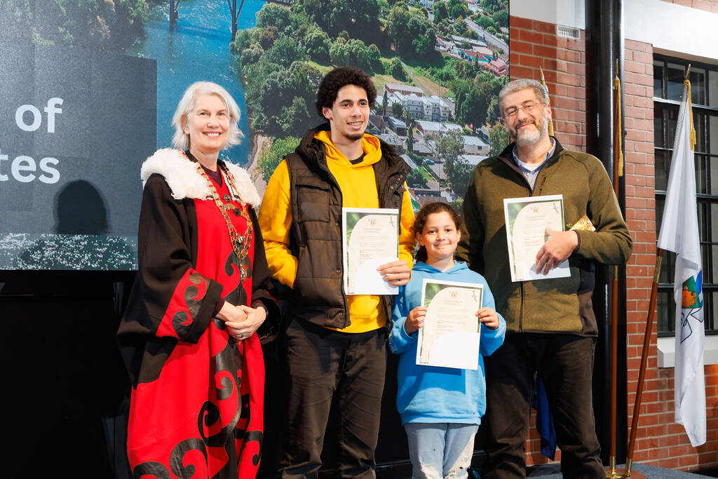 033_HCC_NZCitizenship_2_14Aug2023.jpg