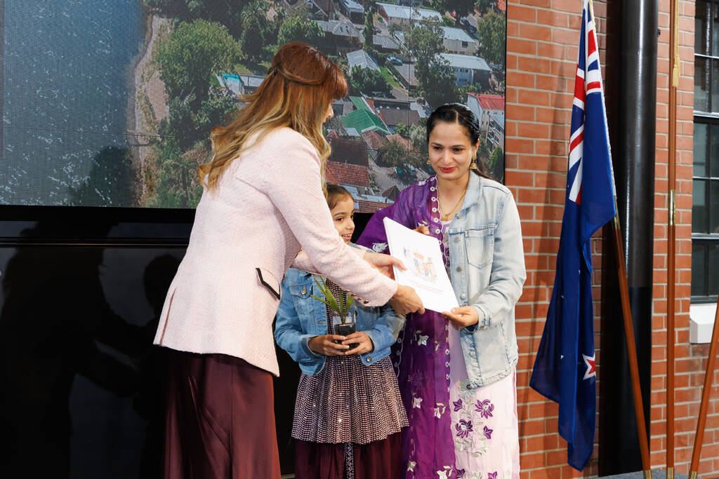 029_HCC_NZCitizenship_1_12Aug2024.jpg