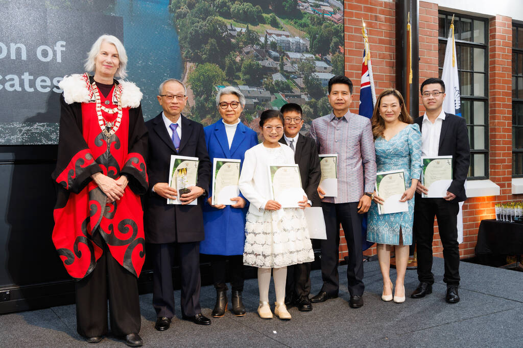 070_HCC_NZCitizenship_1_14Aug2023.jpg