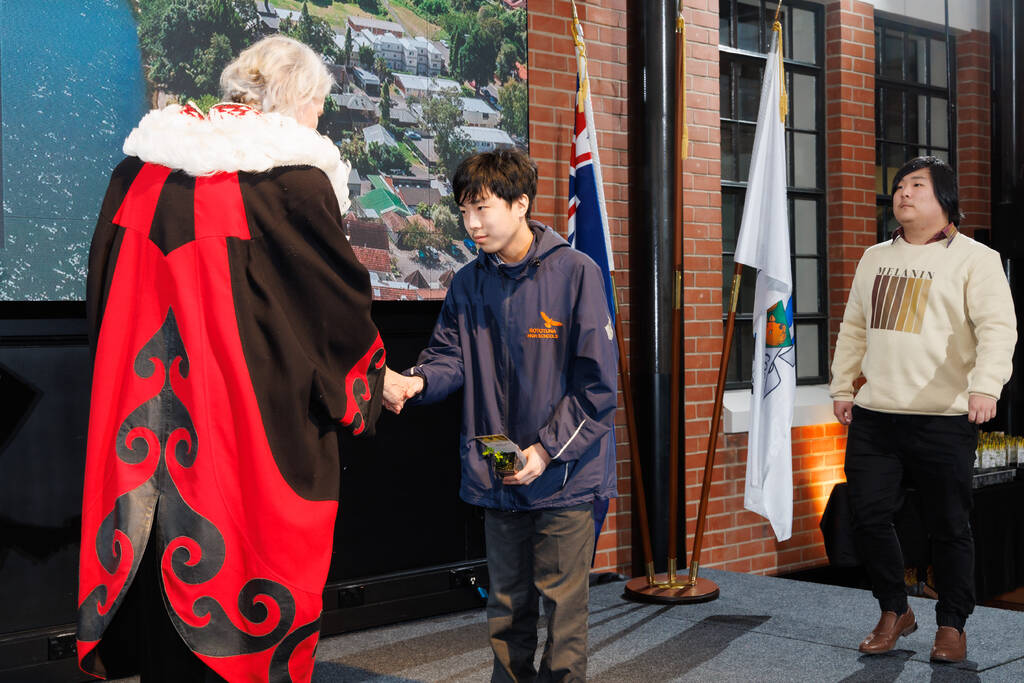 094_HCC_NZCitizenship_2_14Aug2023.jpg