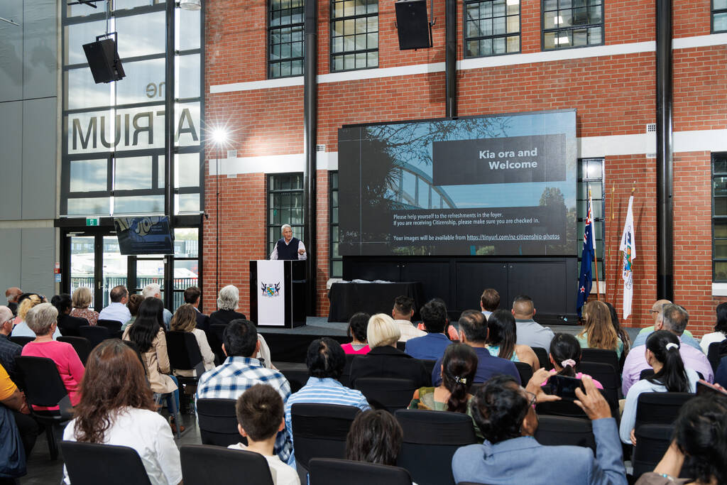 001_HCC_Citizenship_Ceremony_2_15Apr2024.jpg
