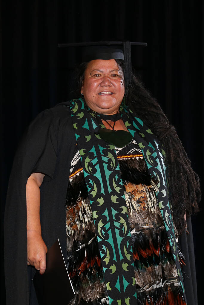 1002_Tainui_Grad_3_21Apr17.jpg