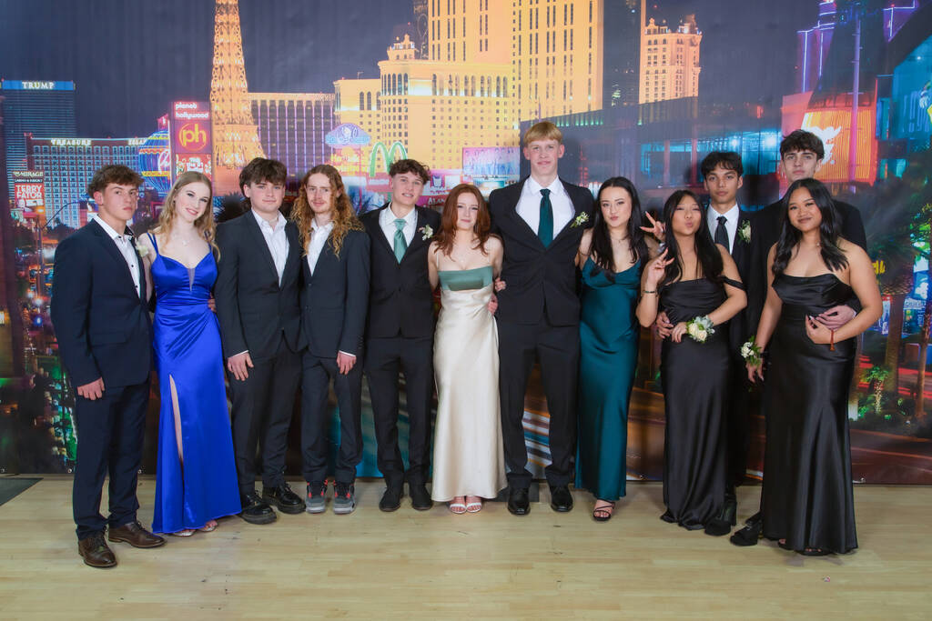134_HHS_SeniorBall_26Aug2023.jpg