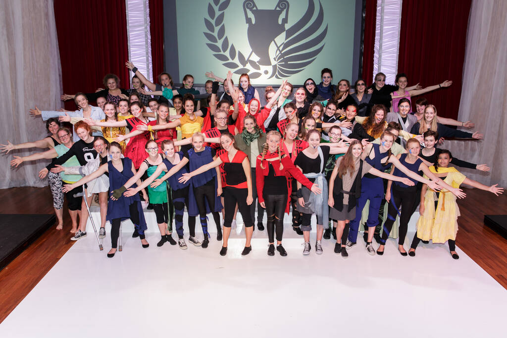 Dio - Antigone 331.jpg