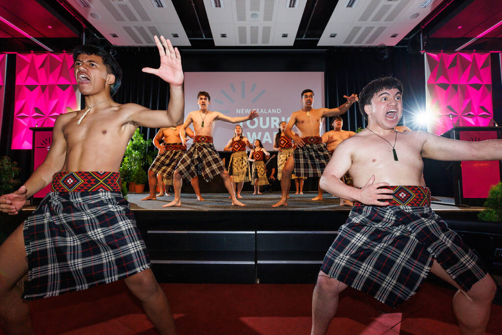 137_TIA_NZTourismAwards_10Nov2022.jpg