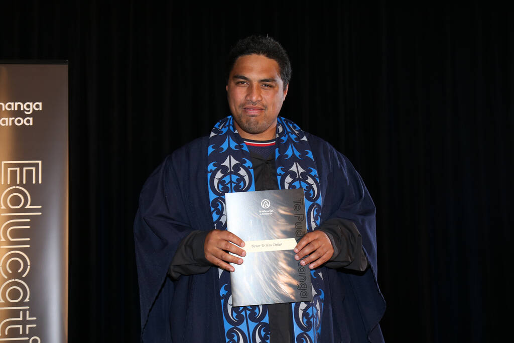 0537_Tainui_Grad_2_20Apr17.jpg