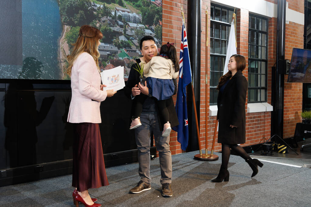 057_HCC_NZCitizenship_1_12Aug2024.jpg