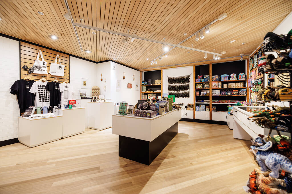 010_WaikatoMuseum_Shop_20May2026.jpg