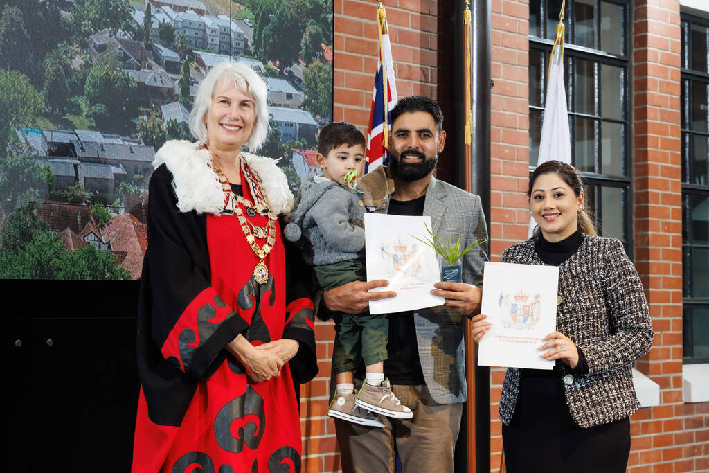 061_HCC_NZCitizenship_2_17Jun2024.jpg