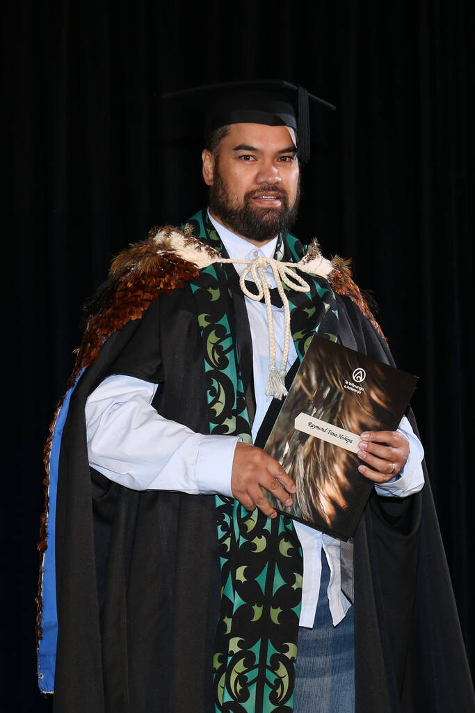 1008_Tainui_Grad_3_21Apr17.jpg