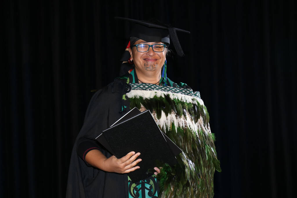 1021_Tainui_Grad_3_21Apr17.jpg