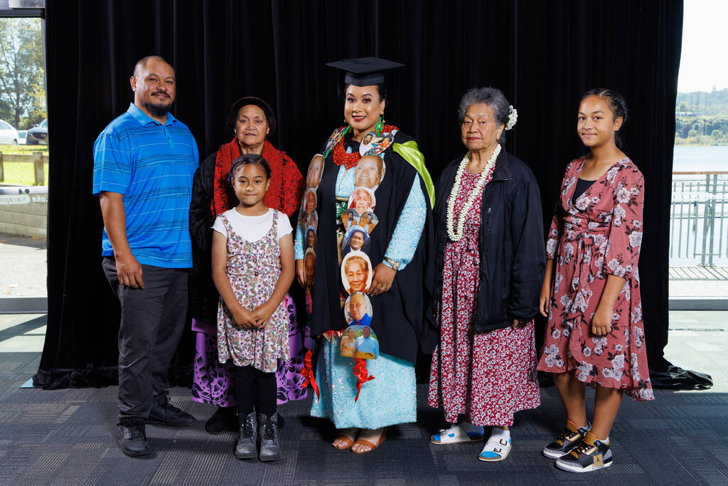 048_TeRitoMaioha_Graduation_4Apr2023.jpg