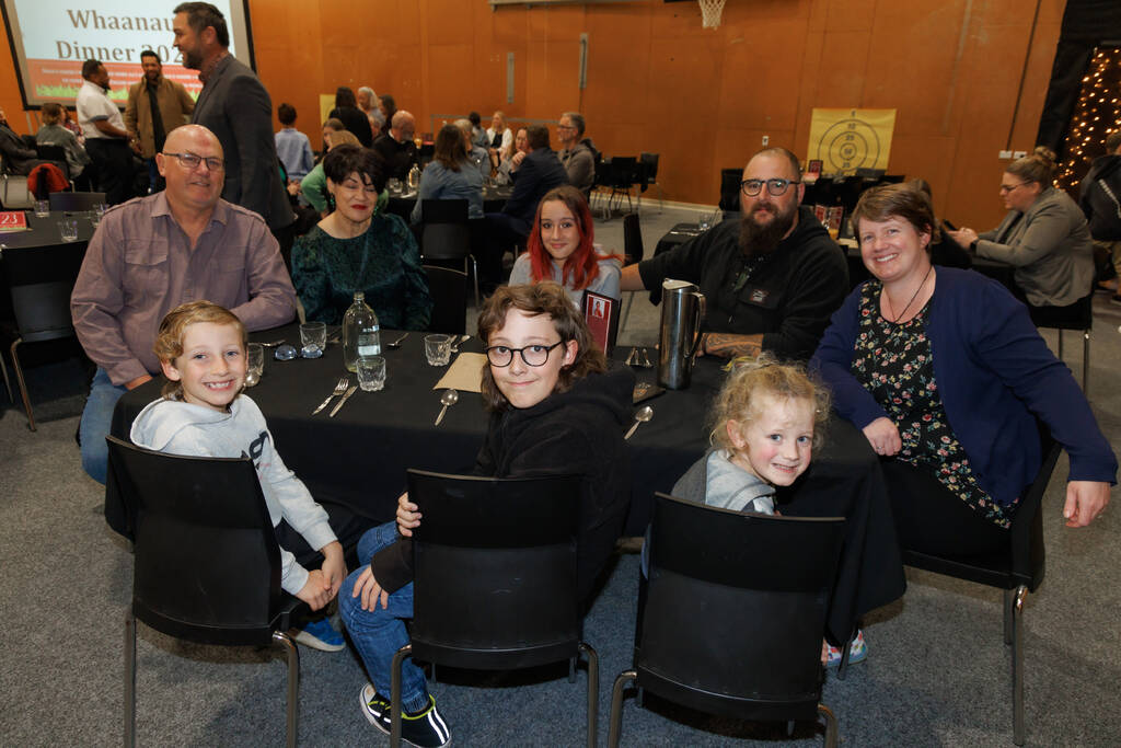 033_WDSG_WhanauDinner_9Sep2022.jpg