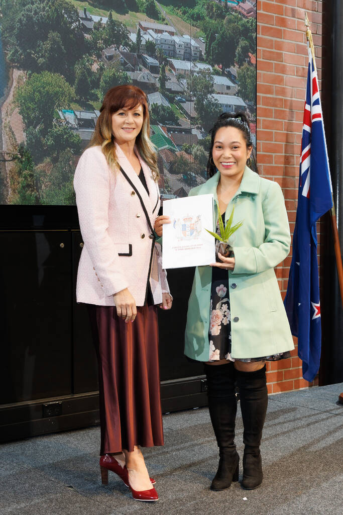 093_HCC_NZCitizenship_1_12Aug2024.jpg