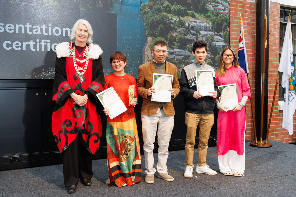 039_HCC_NZCitizenship_1_14Aug2023.jpg