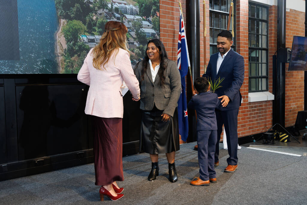 039_HCC_NZCitizenship_2_12Aug2024.jpg