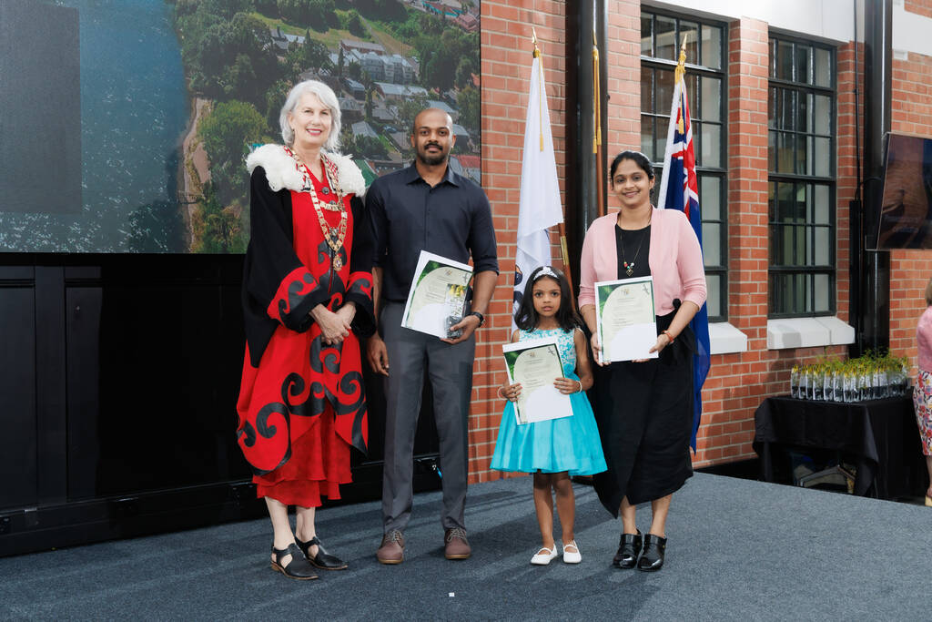 064_HCC_NZCitizenship_2_20Nov2023.jpg