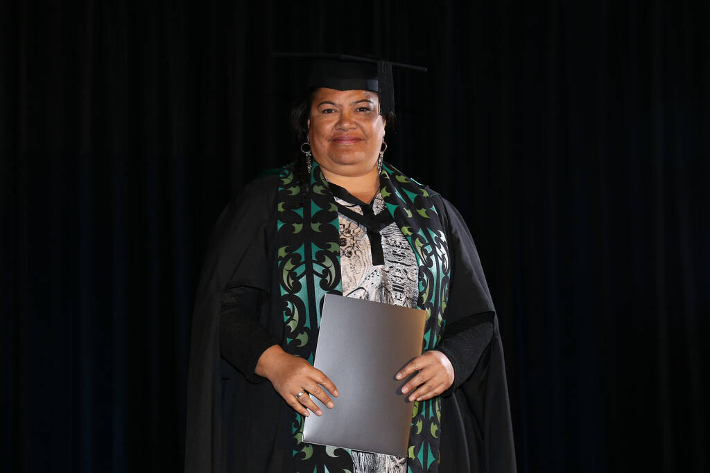 1018_Tainui_Grad_3_21Apr17.jpg