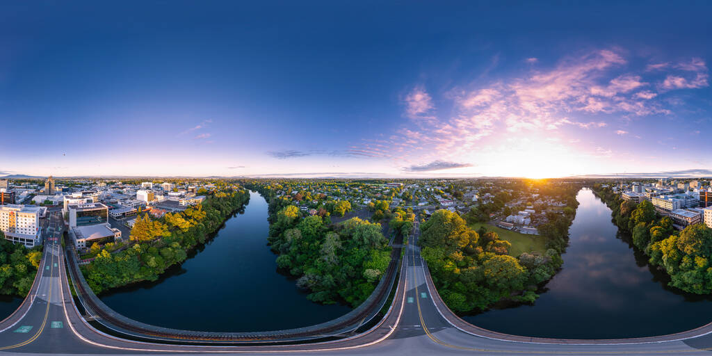 Claudelands Bridge 1 [360] 7Jan2024_8192px.jpg