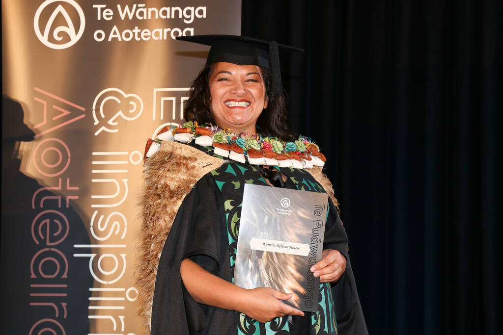 1009_Tainui_Grad_3_21Apr17.jpg